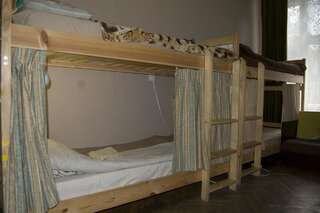 Хостелы Hostel Drive Львов Кровать в общем 8-местном номере-12