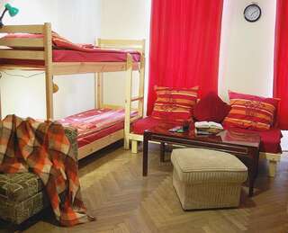 Хостелы Hostel Drive Львов Кровать в общем 8-местном номере-18